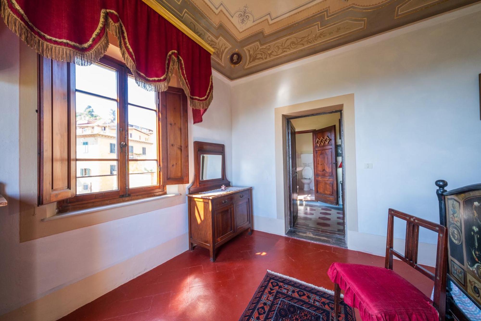 Antica Dimora Leones Bed & Breakfast Palaia Exterior photo
